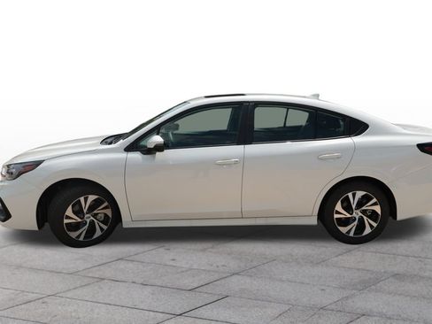 Used 2025 Subaru Legacy Premium AWD/4WD image 8