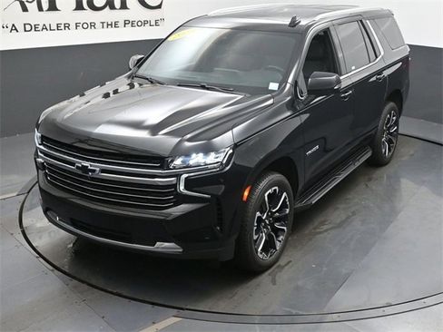 Used 2023 Chevrolet Tahoe LT w/ Luxury Package image 46