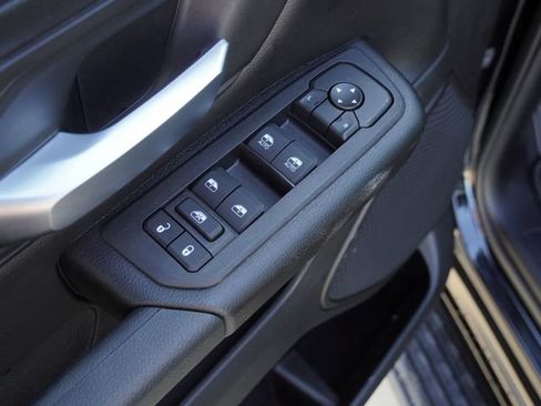 New 2026 RAM 1500 Express AWD/4WD image 18