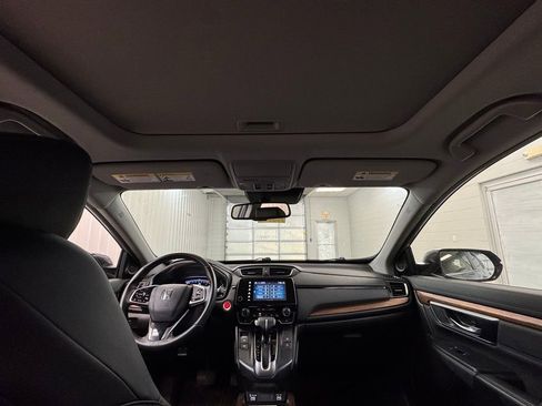 Used 2021 Honda CR-V Touring image 19