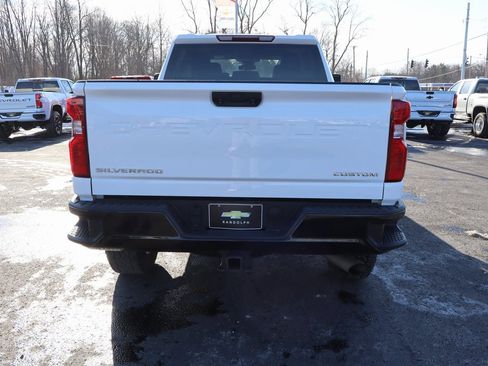 Used 2024 Chevrolet Silverado 2500 Custom w/ Custom Convenience Package image 28