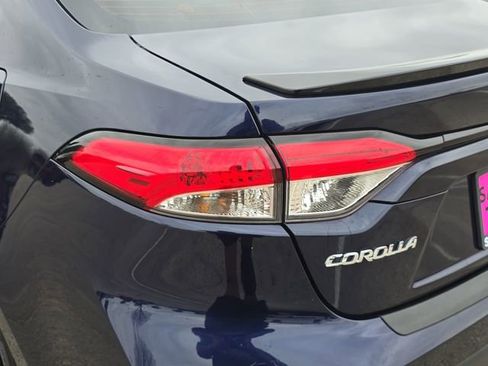 Used 2024 Toyota Corolla LE image 33