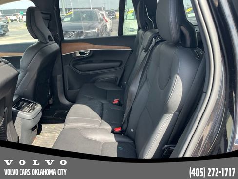 Used 2024 Volvo XC90 B5 Plus w/ Protection Package Premier AWD/4WD image 14
