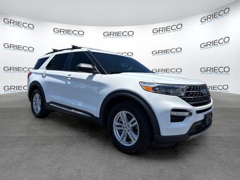 Used 2020 Ford Explorer XLT w/ Equipment Group 202A RWD image 1