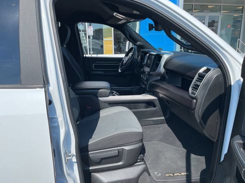 Used 2024 RAM 2500 Big Horn w/ Off Road Package AWD/4WD image 34