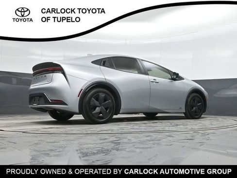 Used 2024 Toyota Prius XLE image 38