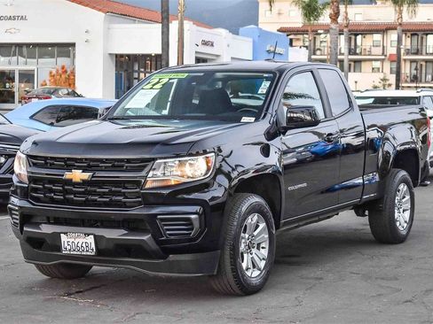 Used 2022 Chevrolet Colorado LT w/ Fleet Safety Package image 3