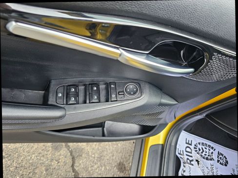 Used 2023 Kia Seltos Nightfall Edition image 6