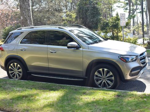 Used 2020 Mercedes-Benz GLE 350 4MATIC image 10