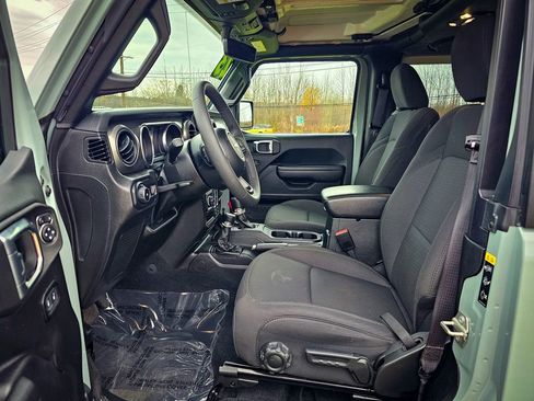 Certified 2023 Jeep Wrangler Sport S image 11