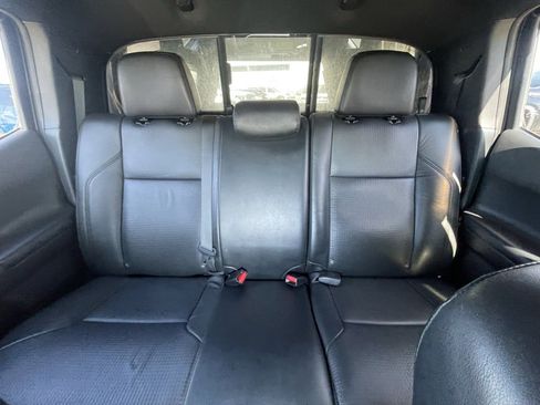 Used 2019 Toyota Tacoma Limited image 25