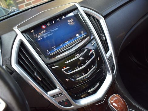 Used 2014 Cadillac SRX Luxury AWD/4WD image 20