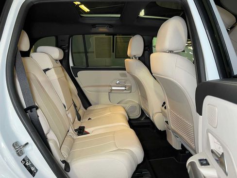 Certified 2026 Mercedes-Benz GLB 250 4MATIC image 13