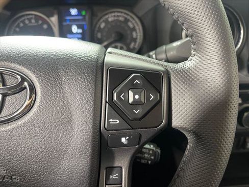 Certified 2023 Toyota Tacoma TRD Off-Road image 26