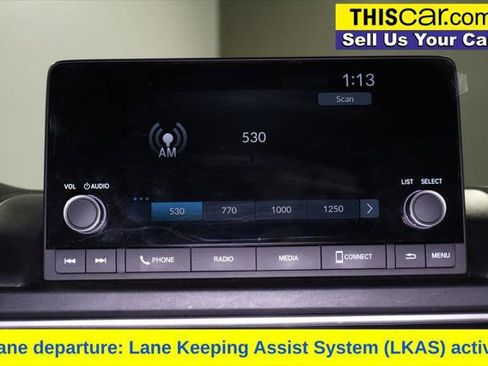 Used 2025 Honda Pilot Sport image 18