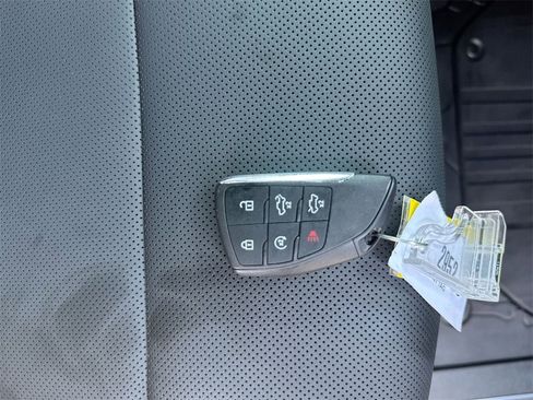 Used 2024 GMC Hummer EV 3X w/ Extreme Off-Road Package image 36