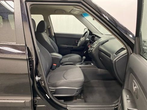 Used 2011 Kia Soul + FWD image 20