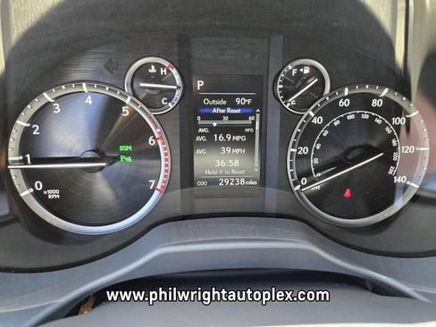 Used 2023 Lexus GX 460 Premium AWD/4WD image 27