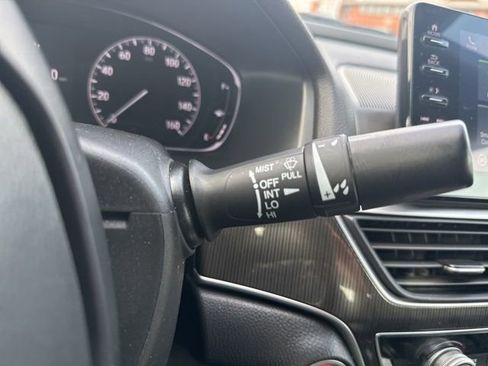 Used 2022 Honda Accord Sport image 16