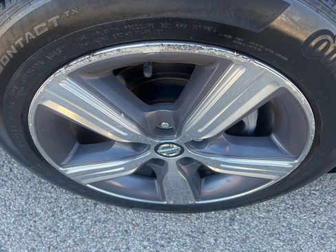 Used 2020 Nissan Altima 2.5 SV image 42