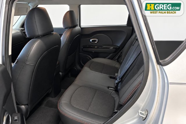 Used 2018 Kia Soul ! FWD image 13