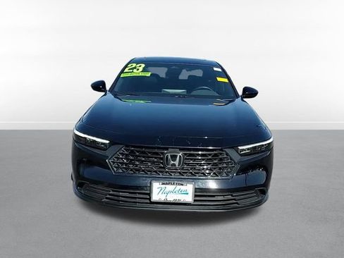 Used 2023 Honda Accord Sport image 2