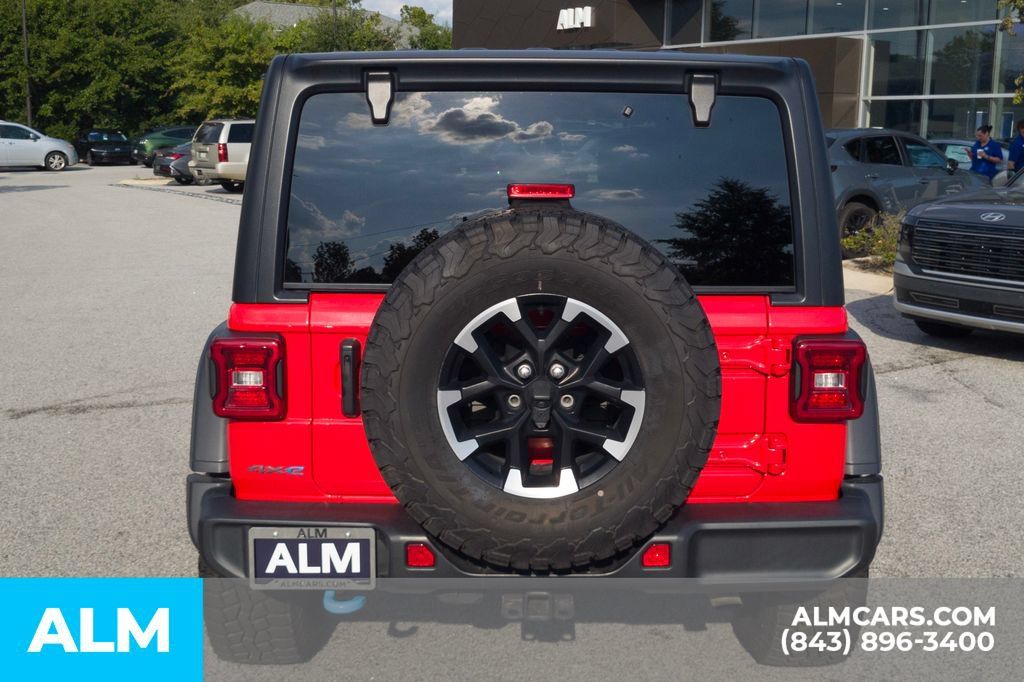 Used 2024 Jeep Wrangler Unlimited Rubicon 4xe AWD/4WD image 6