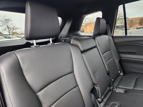 Used 2023 Honda Passport EX-L image 21