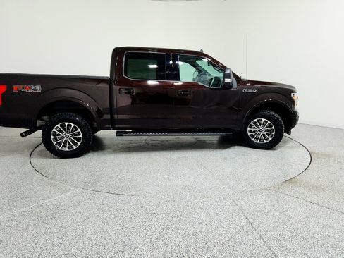 Used 2019 Ford F150 Lariat image 6