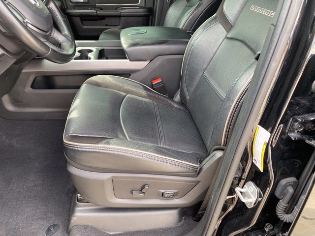 Used 2022 RAM 3500 Laramie AWD/4WD image 17