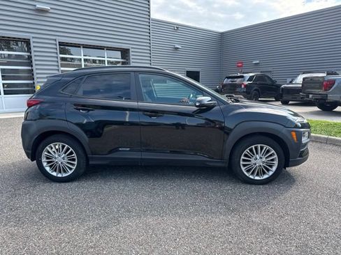 Used 2021 Hyundai Kona SEL FWD image 4
