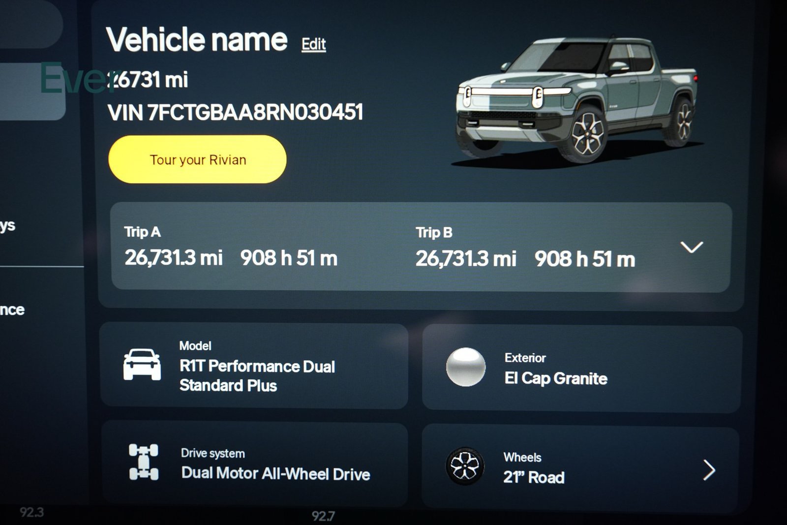 Used 2024 Rivian R1T Adventure Dual AWD/4WD image 7