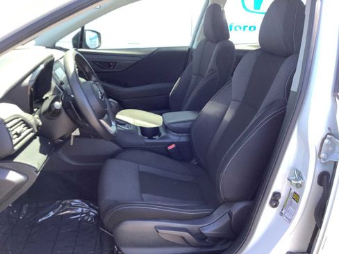 Used 2021 Subaru Outback AWD/4WD image 11