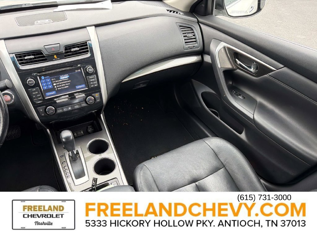 Used 2014 Nissan Altima 2.5 SL w/ Technology Package FWD image 16