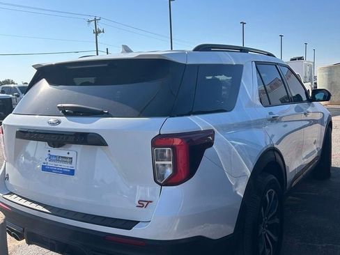 Used 2020 Ford Explorer ST w/ Premium Technology Package AWD/4WD image 4
