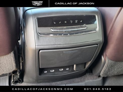 Used 2024 Cadillac Escalade ESV Sport Platinum w/ LPO, ONYX Package AWD/4WD image 23