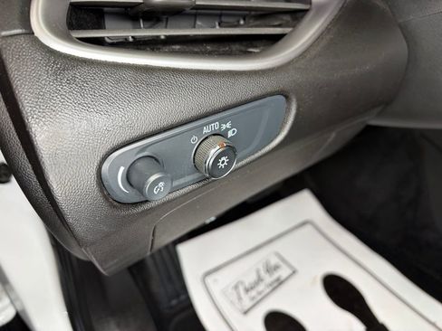 Used 2024 Chevrolet Malibu LT w/ Sport Edition image 14