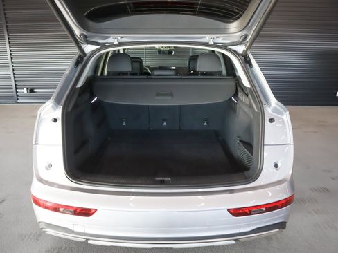 Used 2023 Audi Q5 2.0T Premium Plus w/ Premium Plus Package image 12