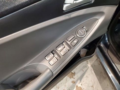 Used 2011 Hyundai Sonata GLS image 11