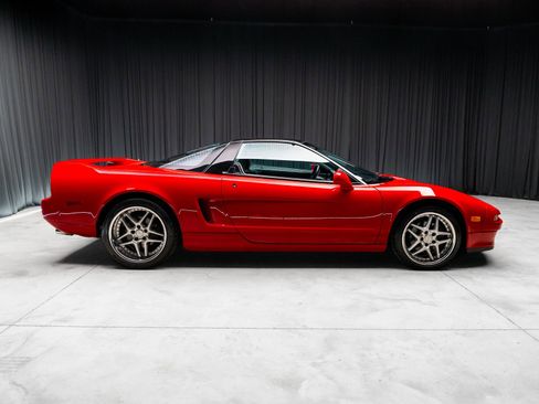 Used 1991 Acura NSX Base image 16