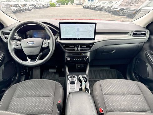 Used 2024 Ford Escape Active w/ Tech Pack #1 AWD/4WD image 10