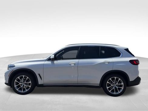 Used 2022 BMW X5 xDrive40i w/ Premium Package AWD/4WD image 10