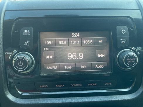 Used 2019 RAM ProMaster 2500 FWD image 14