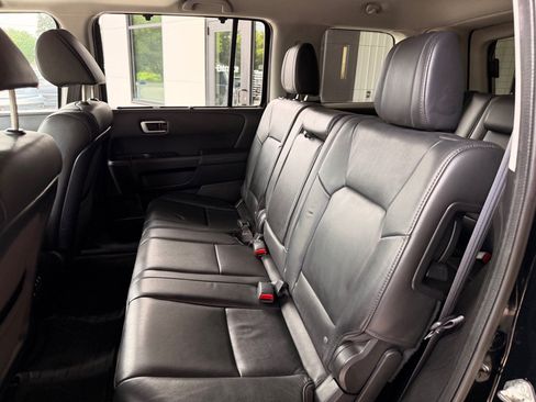 Used 2015 Honda Pilot Touring image 12