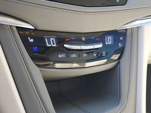 Certified 2025 Cadillac XT5 Premium Luxury w/ LPO, Floor Liner Package FWD image 23