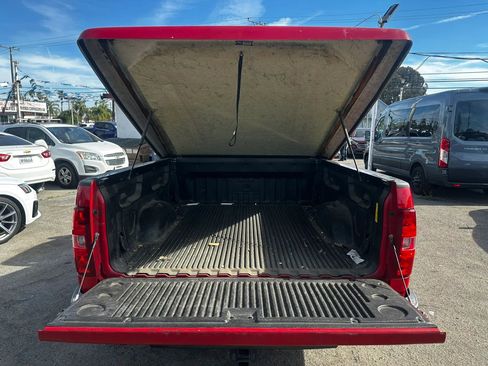 Used 2011 Chevrolet Silverado 1500 LT w/ Interior Plus Package image 11