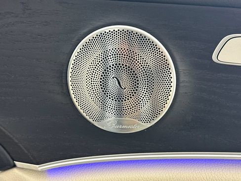 Used 2017 Mercedes-Benz E 300 image 23