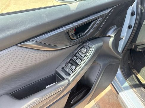 Used 2022 Subaru Crosstrek 2.5i Sport w/ Moonroof Package AWD/4WD image 6
