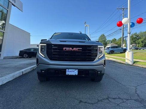 Used 2023 GMC Sierra 1500 Elevation AWD/4WD image 3