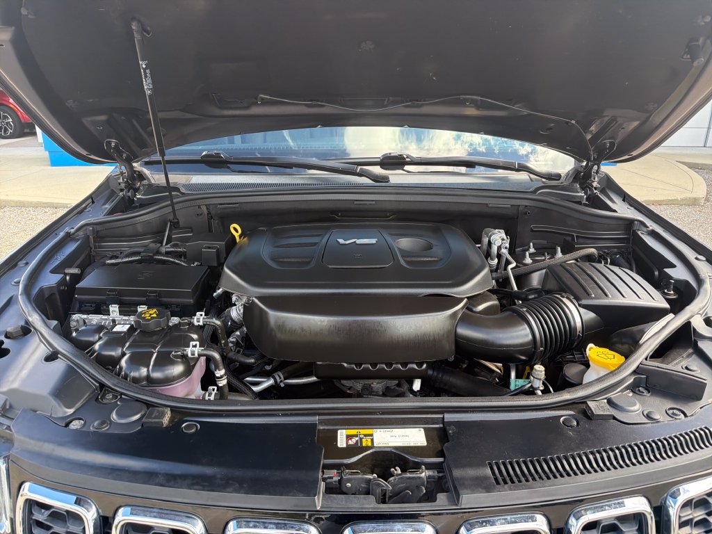 Used 2019 Jeep Grand Cherokee Limited AWD/4WD image 22